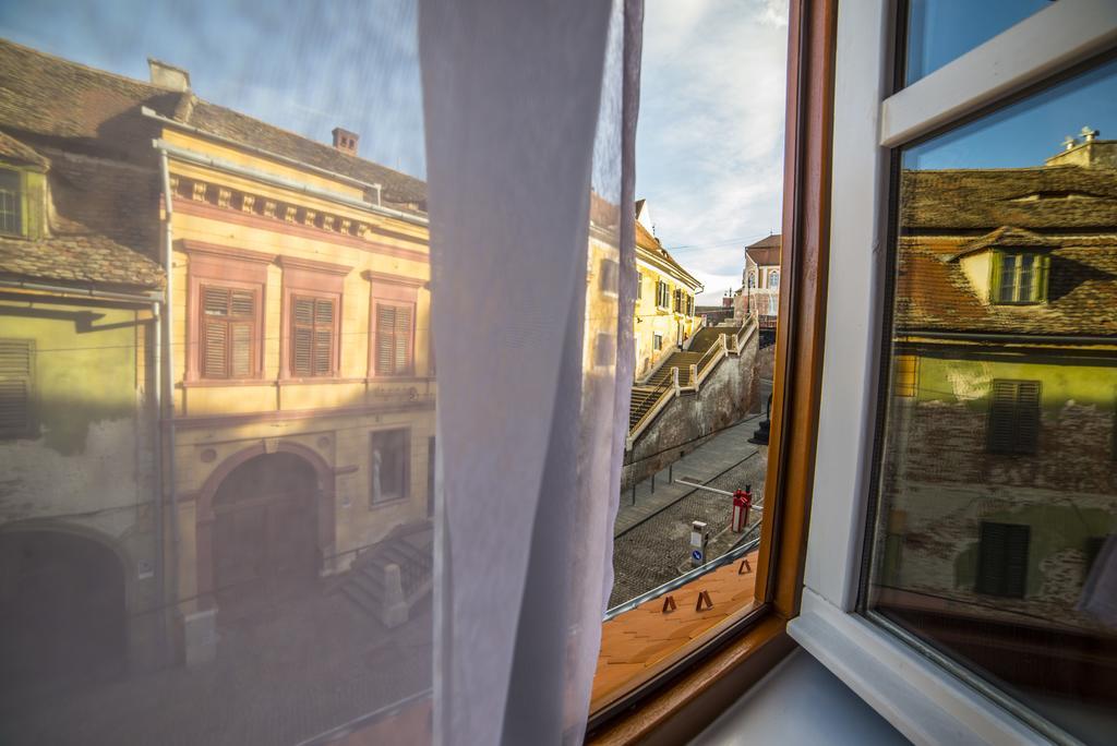 Casa Astronomului Apartment ซีบิว ภายนอก รูปภาพ