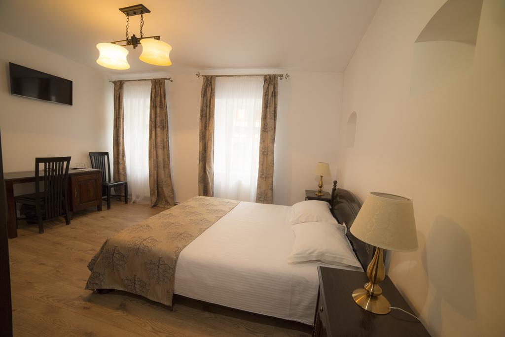 Casa Astronomului Apartment ซีบิว ภายนอก รูปภาพ